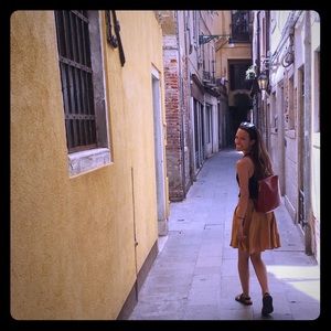 Meet your Posher, Allie